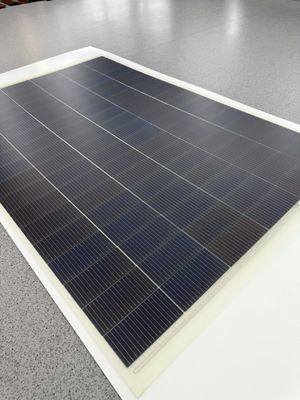 Painel Solar Flexível Exterior 120W 580W com coeficiente de temperatura de tensão de curto circuito 0,04% e tamanho personalizado